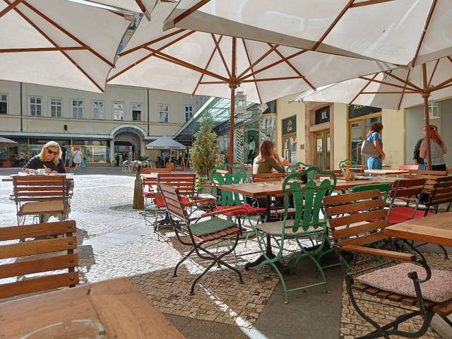Café Platýz