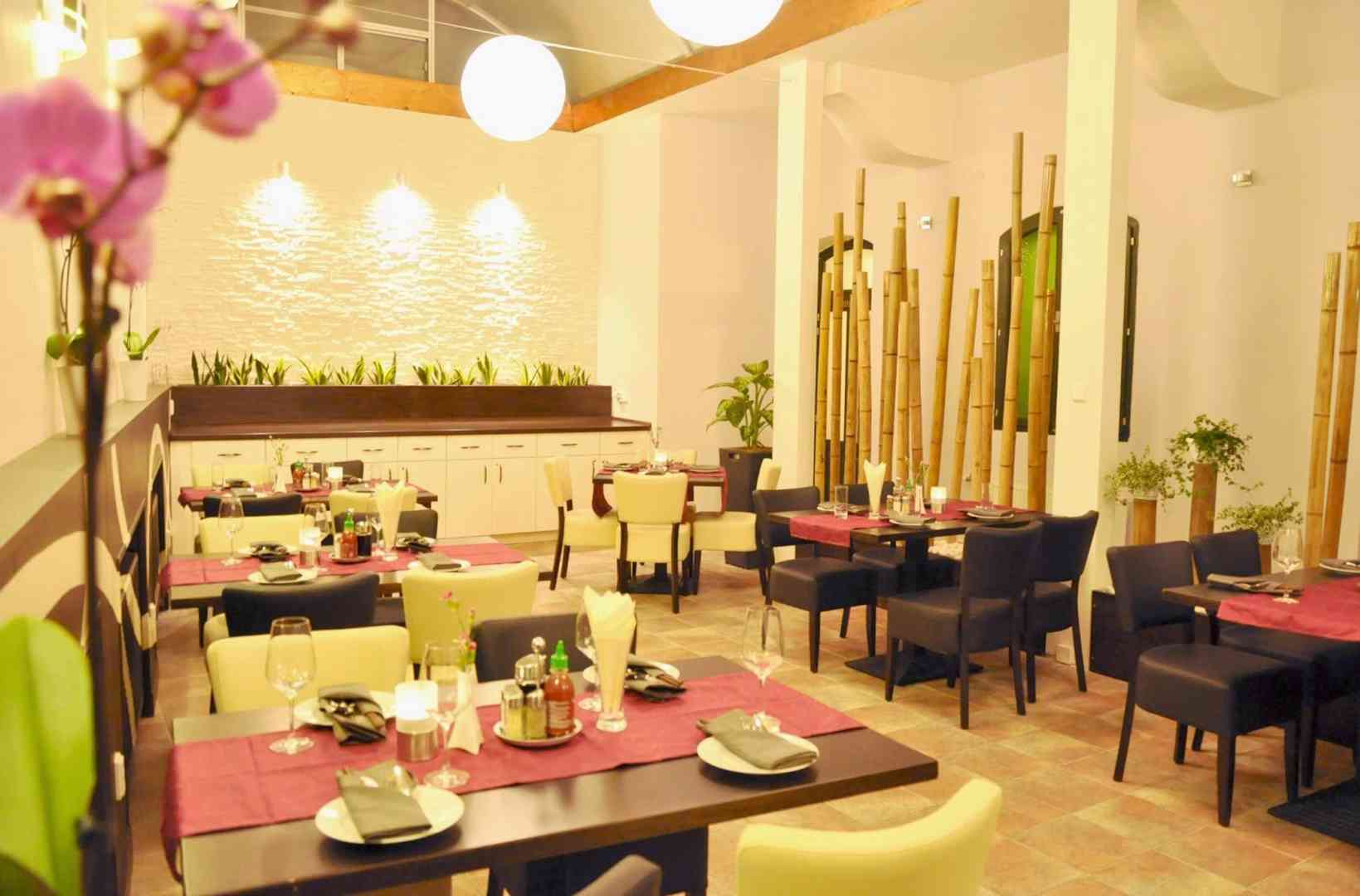 Miss Saigon Restaurant & Sushi Bar